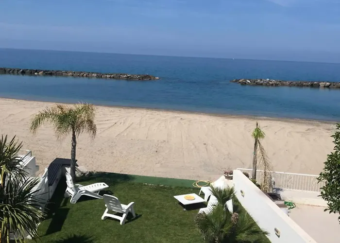 度假居 A Diamante Sulla